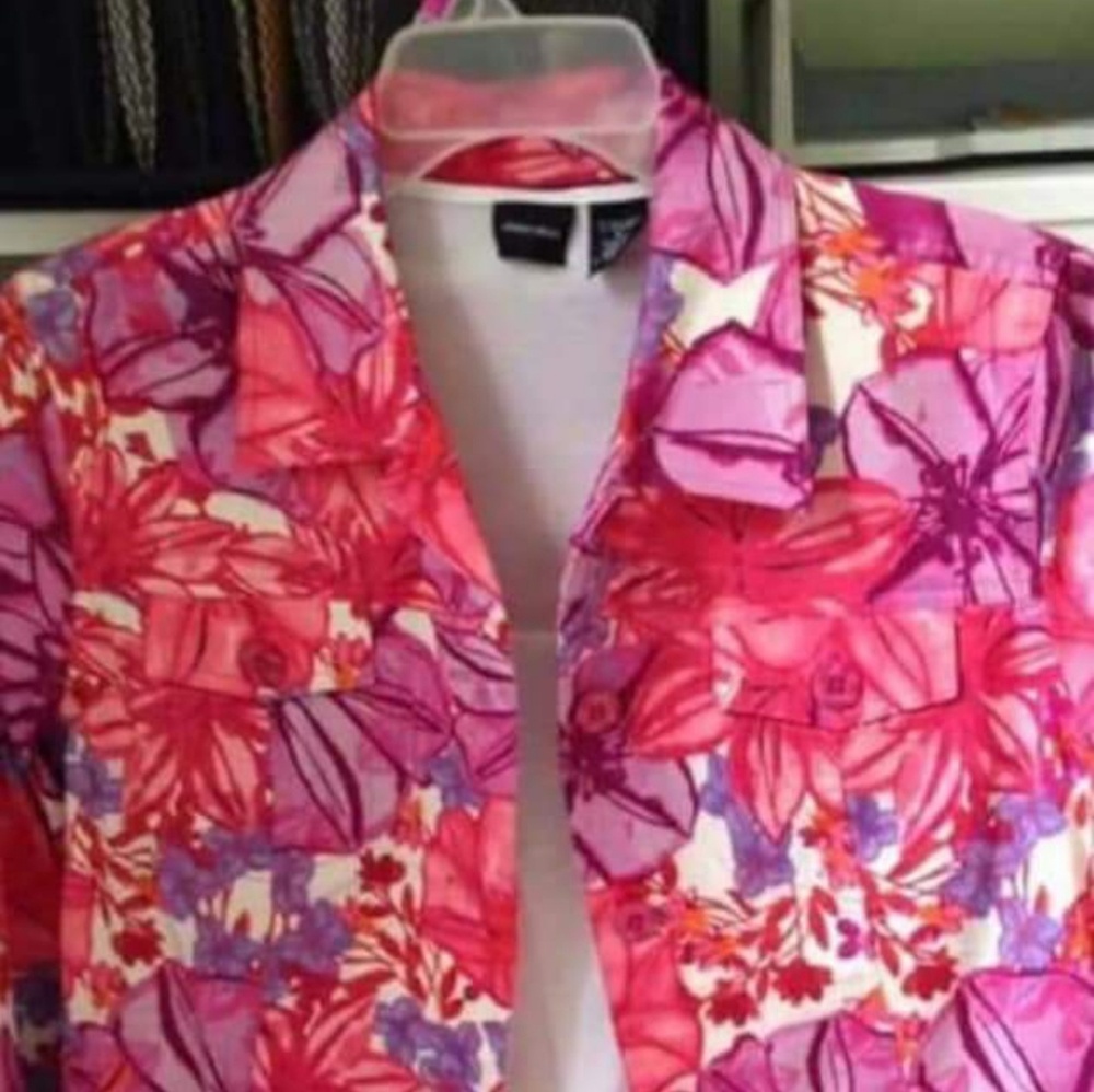 Jacket - Picture 2 of 4
